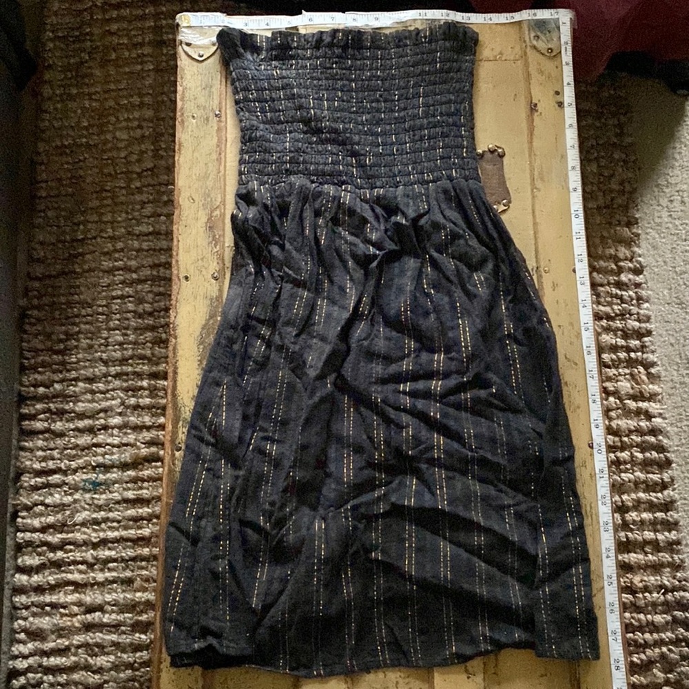 URBAN OUTFITTERS BABYDOLL DRESS BOHO BLACK GOLD STRAPLESS MINI DRESS COVERUP S M - Picture 2 of 10